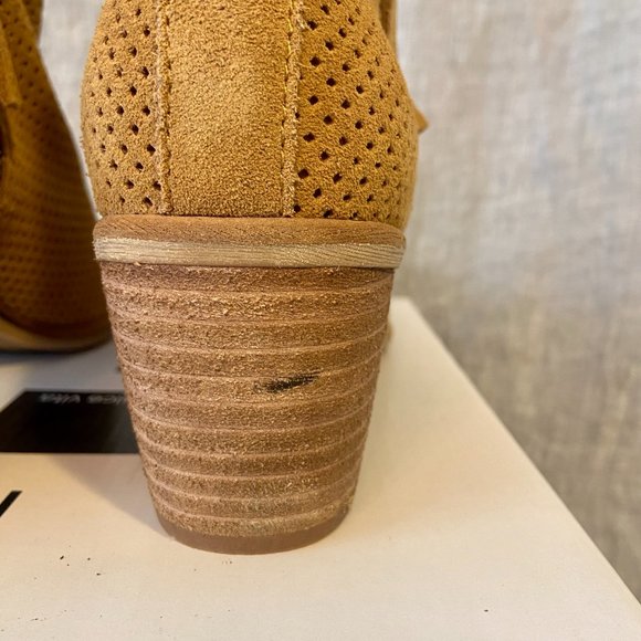 Dolce Vita Sable Camel Suede Ankle Boot Size 6.5 - Picture 6 of 9